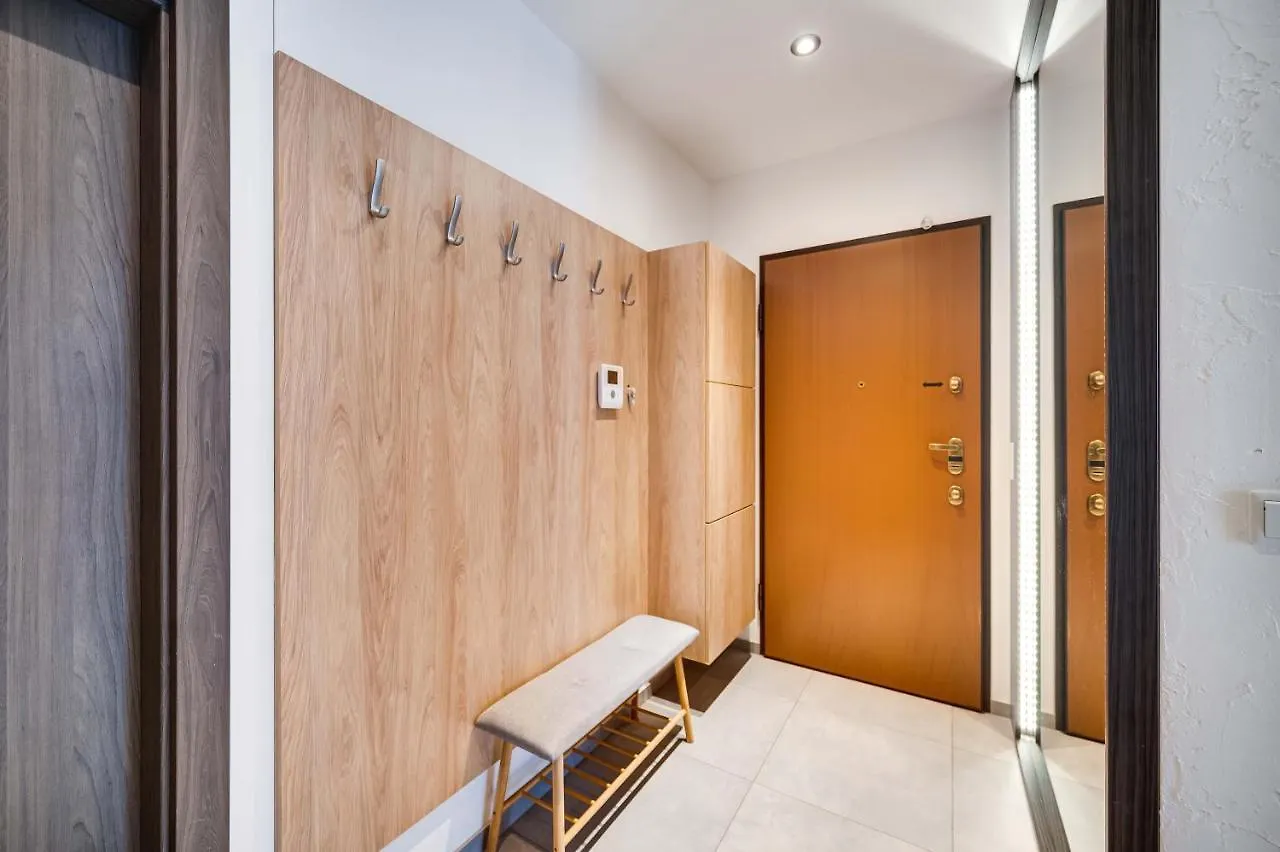 Greenwood With Terrace - Neptun Park By Oneapartments Gdansk Apartment